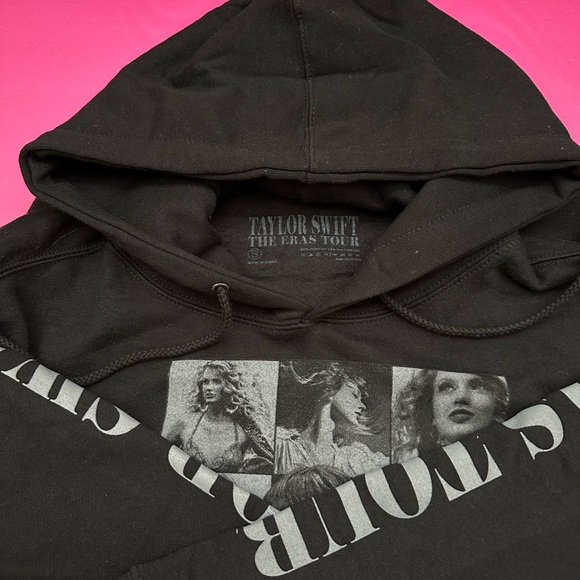 Taylor Swift Eras Tour Black Hoodie Small - Picture 11 of 12